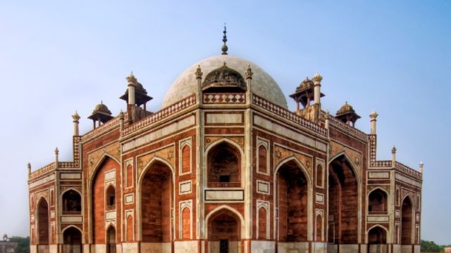 Top 8 Famous Historical Forts In Delhi