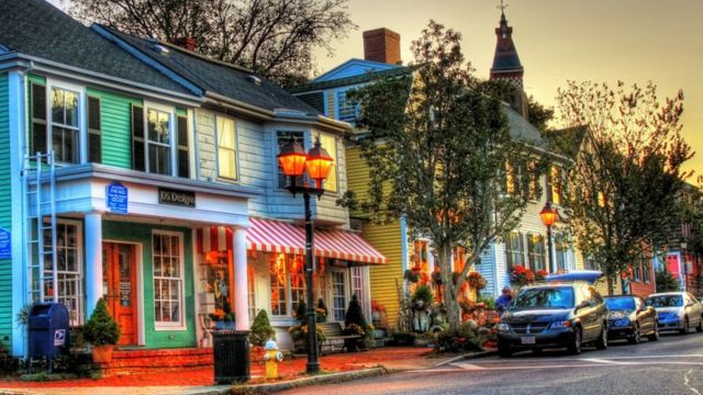 Best Places to Visit Near Boston