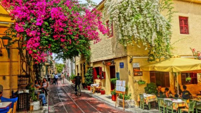 Best Places to Visit in Greece for Couples