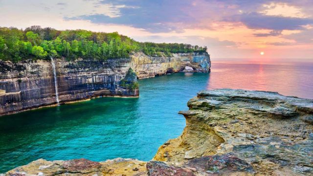 Best Places to Visit in Upper Peninsula Michigan