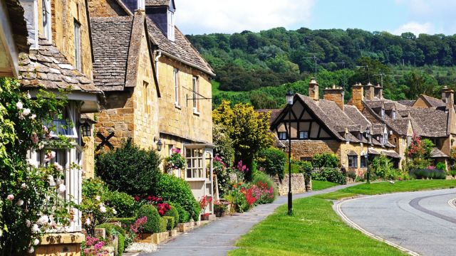 Best Places to Visit in England Outside of London