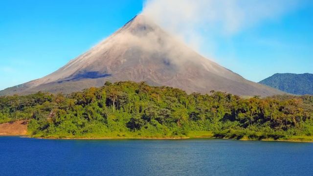 Best Places to Visit in Costa Rica in October