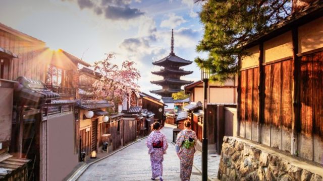 Best Places to Visit Japan in March
