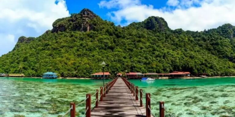 Best Places to Visit in June in Asia