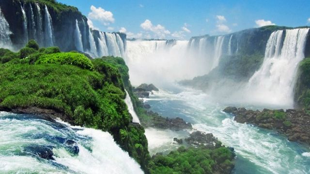 Best Places to Visit in South America With Family