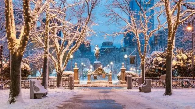 Best Warm Places to Visit in December USA