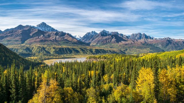 Best Places to Visit in Alaska in December