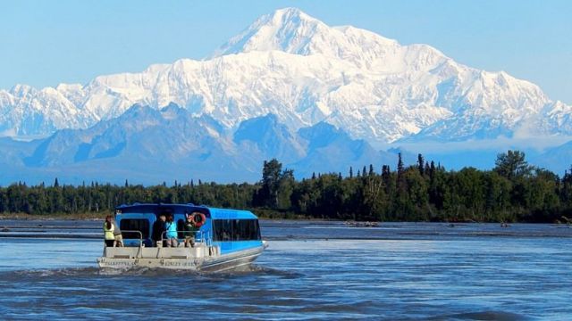 Best Places to Visit in Alaska in December