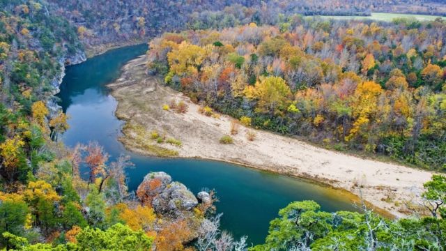 Best Places to Visit in Arkansas in Summer (2)