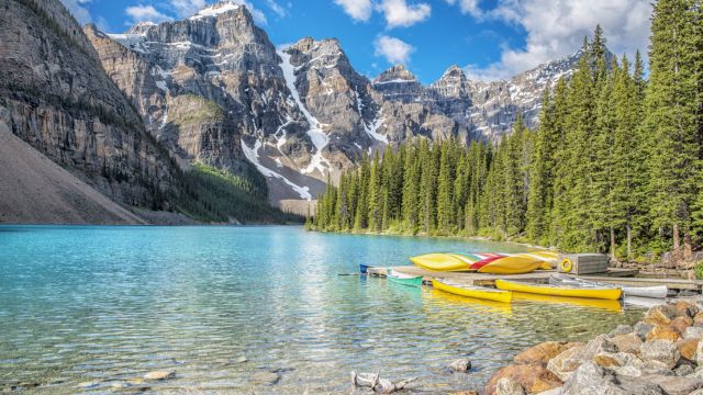 Best Places to Visit in Canada This Spring (1)