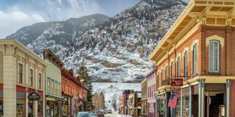 Best Places to Visit in Colorado in January