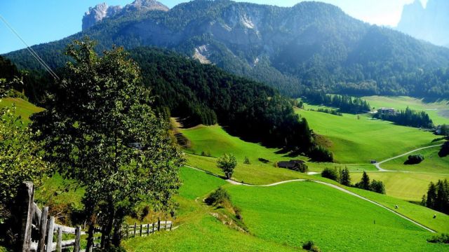 Best Places to Visit in Dolomites (10)