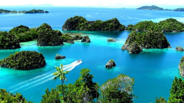 Best Places to Visit in Indonesia Besides Bali (3)