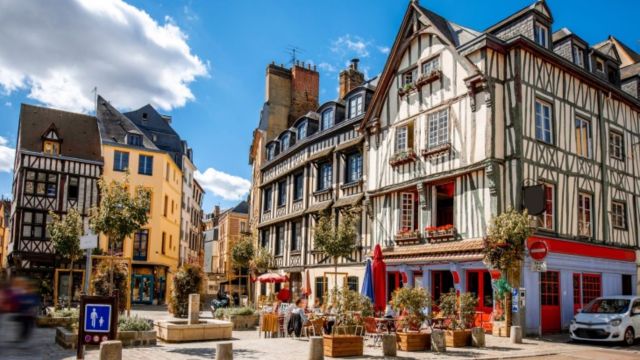 Best Places to Visit in Northern France (3)