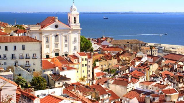 Best Places to Visit in Portugal in September (1)