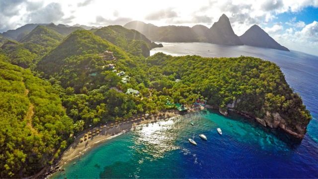 Best Places to Visit in St. Lucia (6)