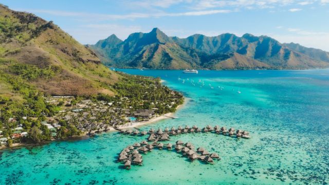 Best Places to Visit in Tahiti (1)