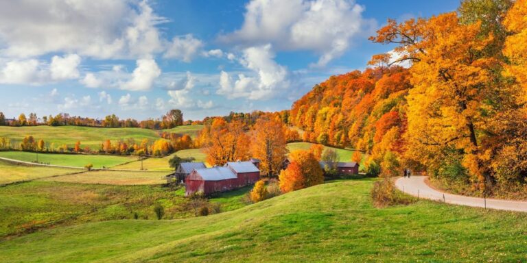 Best Places to Visit in Vermont in October